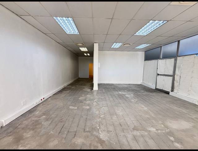 76M² RETAIL TO LET IN DURBANVILLE CENTRAL